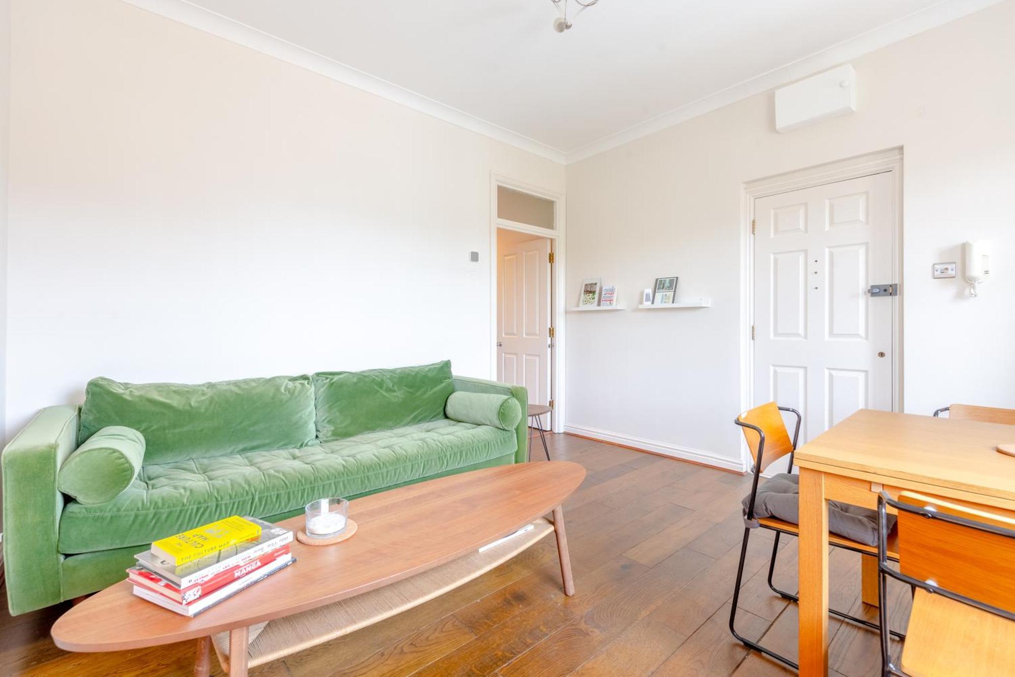 Peaceful 1 Bedroom Flat Near Highbury And Islington London